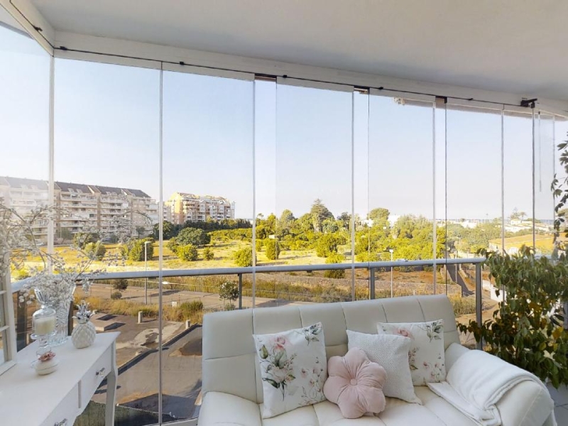 Unique very large penthouse near the sea in Denia