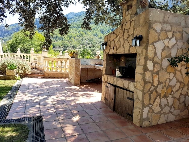 Luxury property for sale in Vall de Gallinera