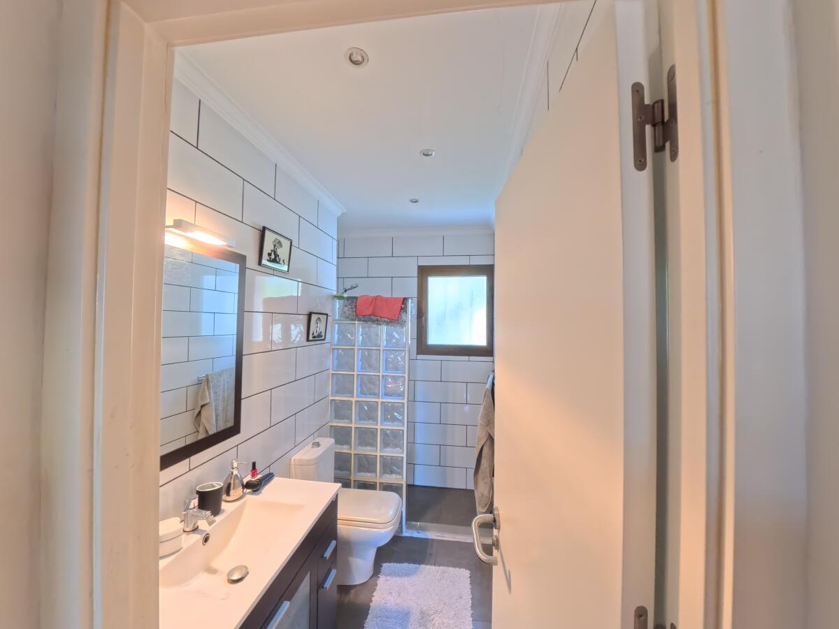 Fabulous 2‑Bedroom Villa with Sea Views in La Florida, Dénia