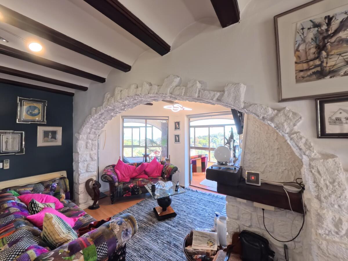 Fabulous 2‑Bedroom Villa with Sea Views in La Florida, Dénia