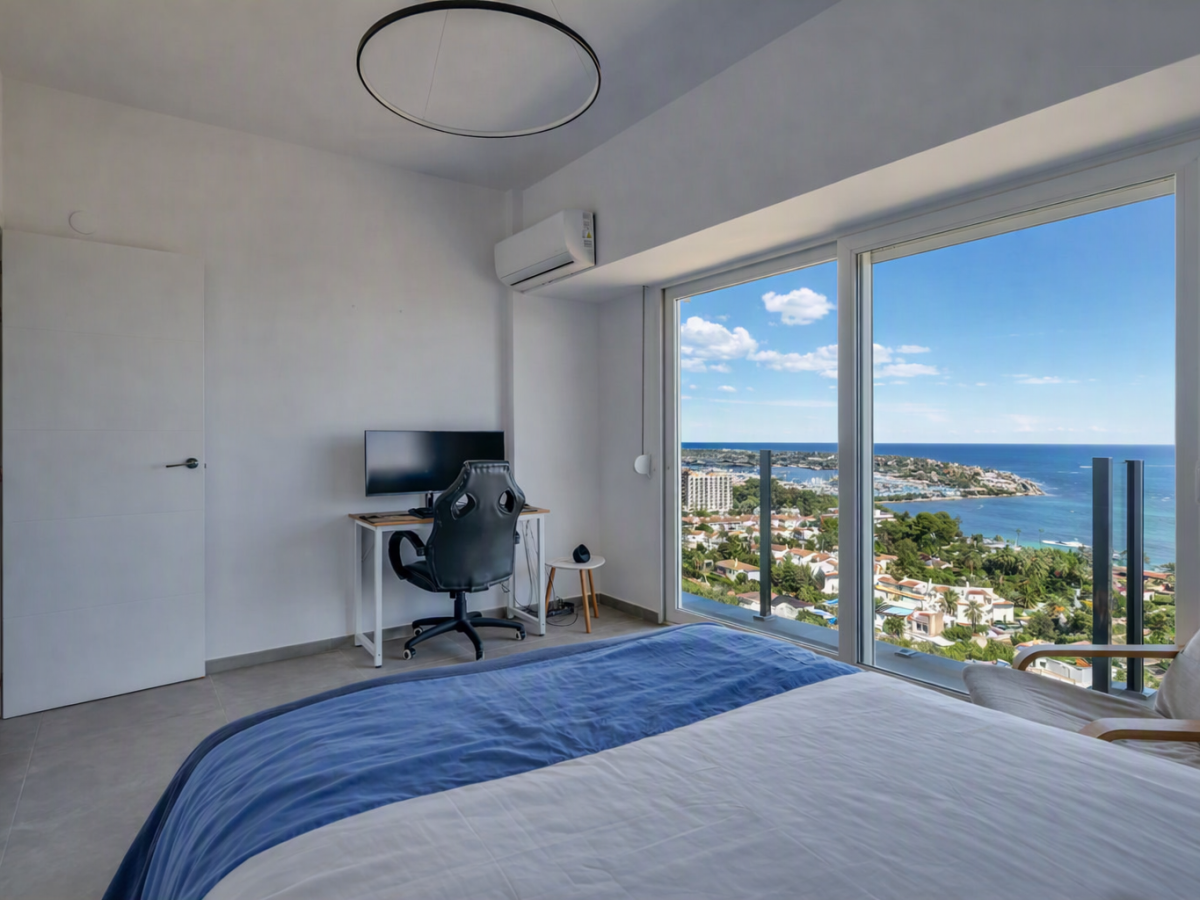 Penthouse with Dénia’s Most Spectacular Coastal & Montgó Views