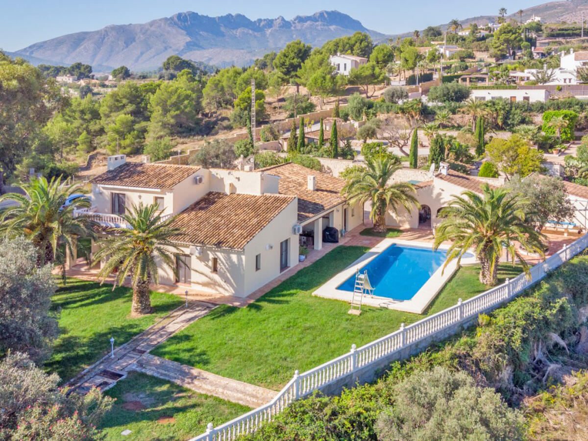 Villa 7 Bedrooms for sale in Benissa