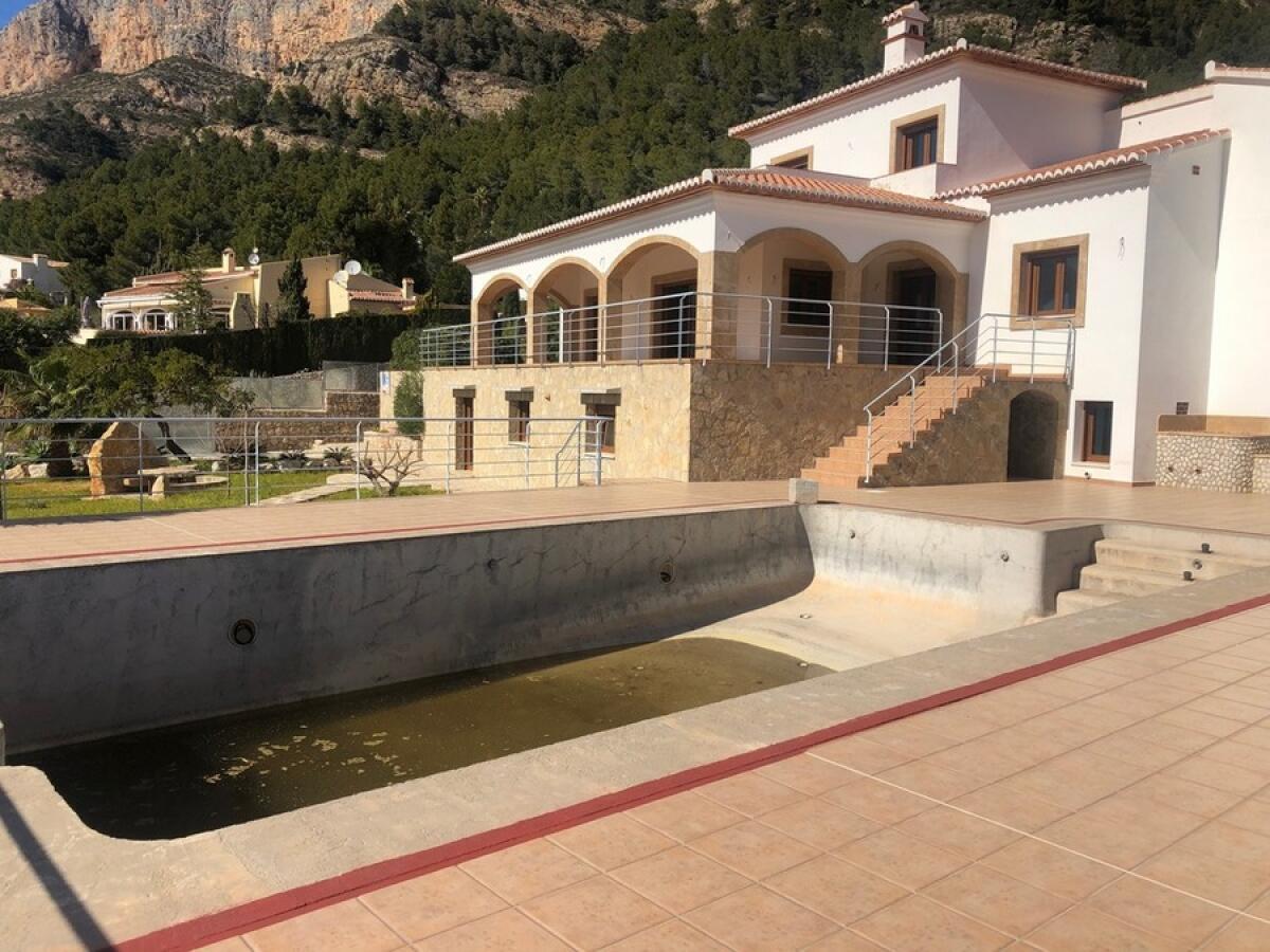 Villa 6 Bedrooms for sale in Javea