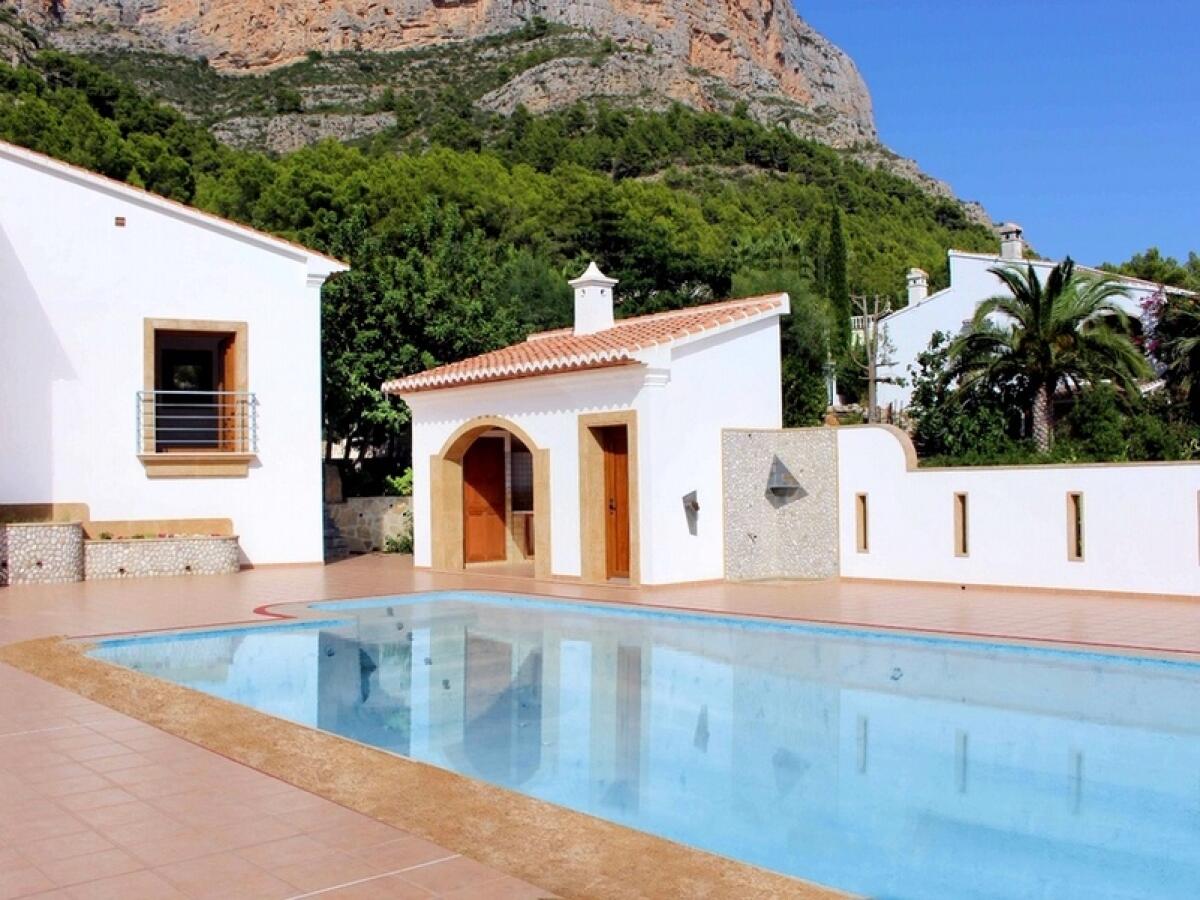 Villa 6 Bedrooms for sale in Javea