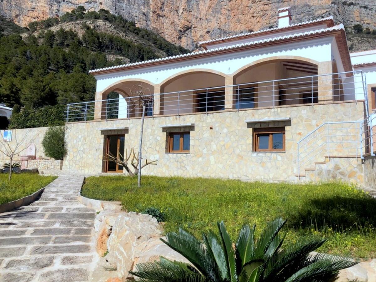 Villa 6 Bedrooms for sale in Javea