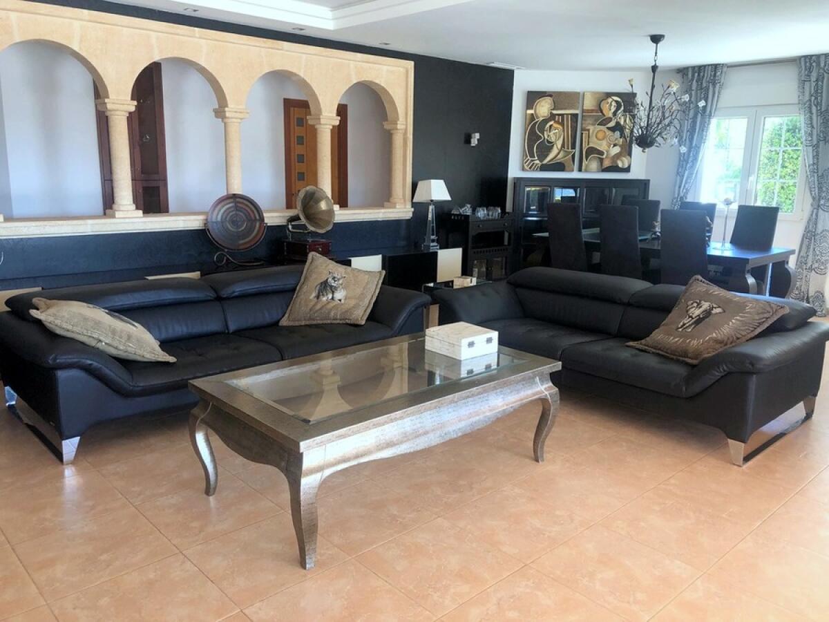Villa 4 Bedrooms for sale in Javea