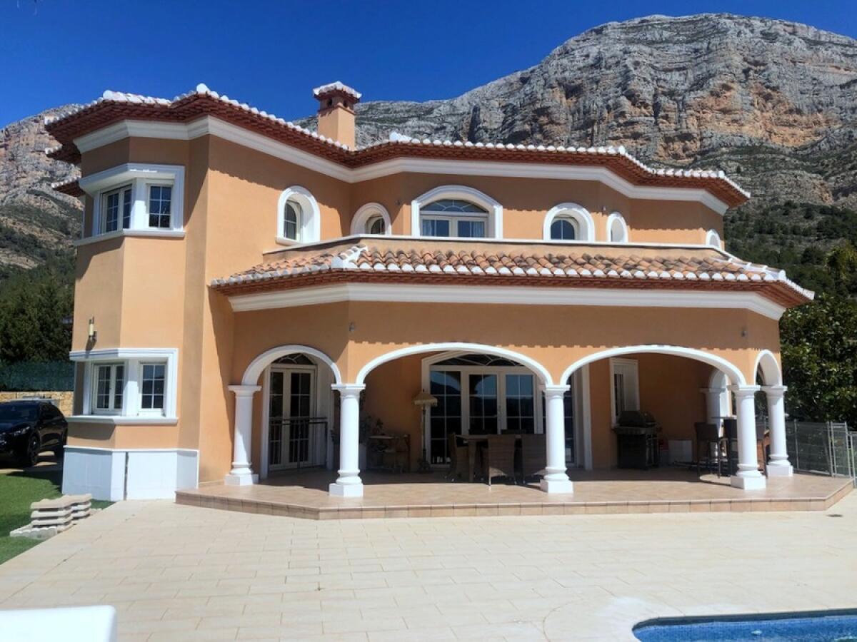 Villa 4 Bedrooms for sale in Javea
