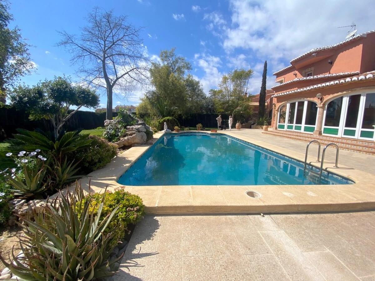 Villa 5 Bedrooms for sale in Javea