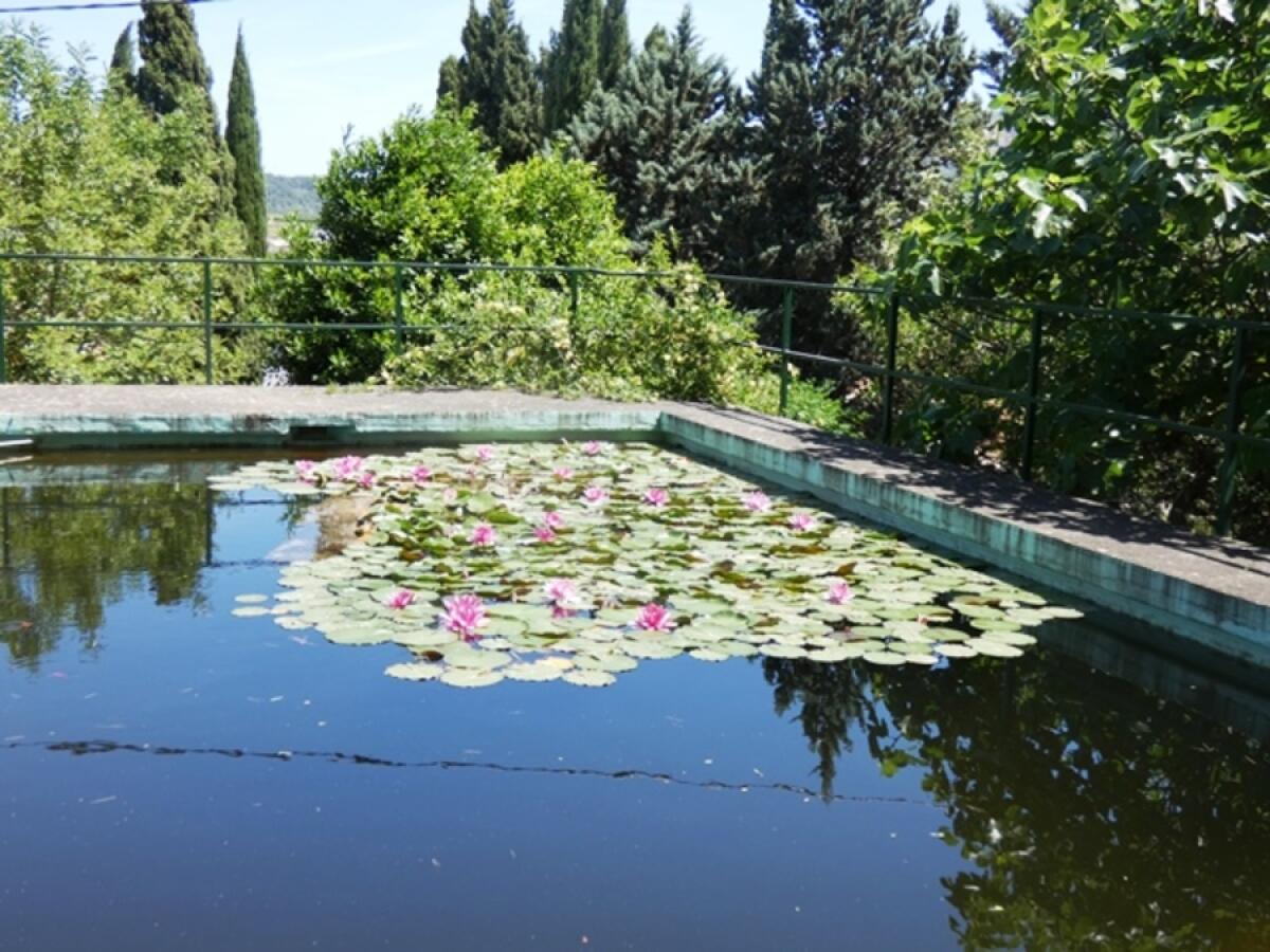 Villa 8 Bedrooms for sale in Pedreguer