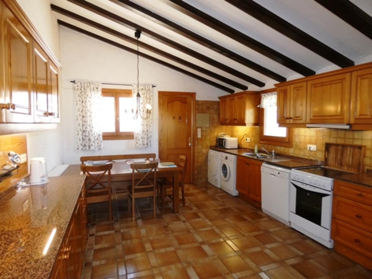 Villa 8 Bedrooms for sale in Pedreguer