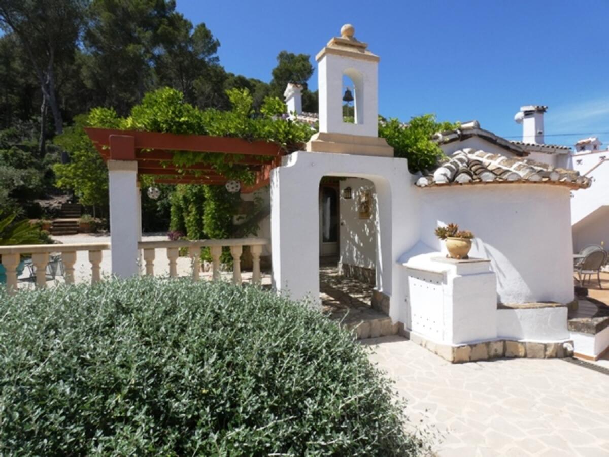 Villa 8 Bedrooms for sale in Pedreguer