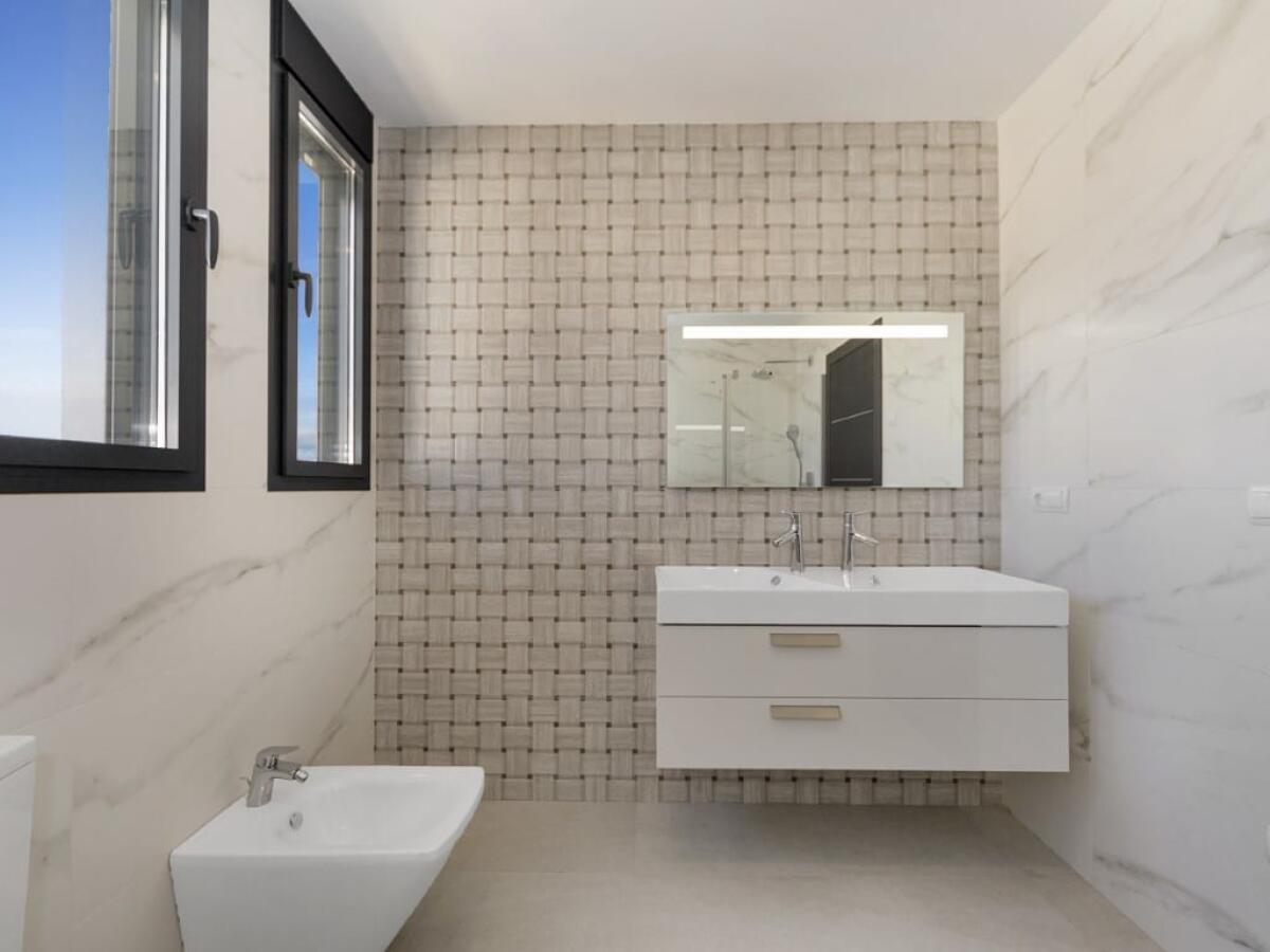 Villa 5 Bedrooms for sale in Calpe