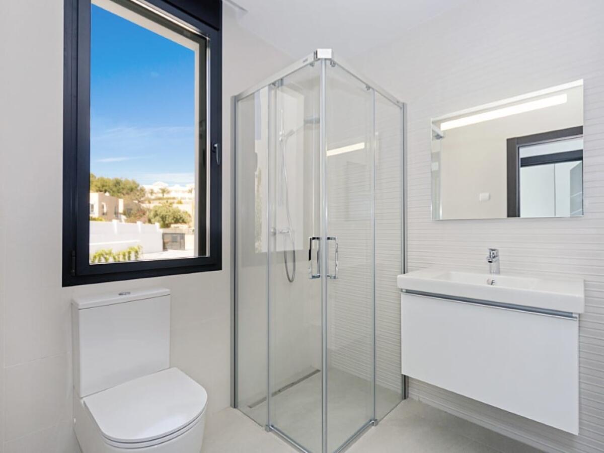 Villa 5 Bedrooms for sale in Calpe