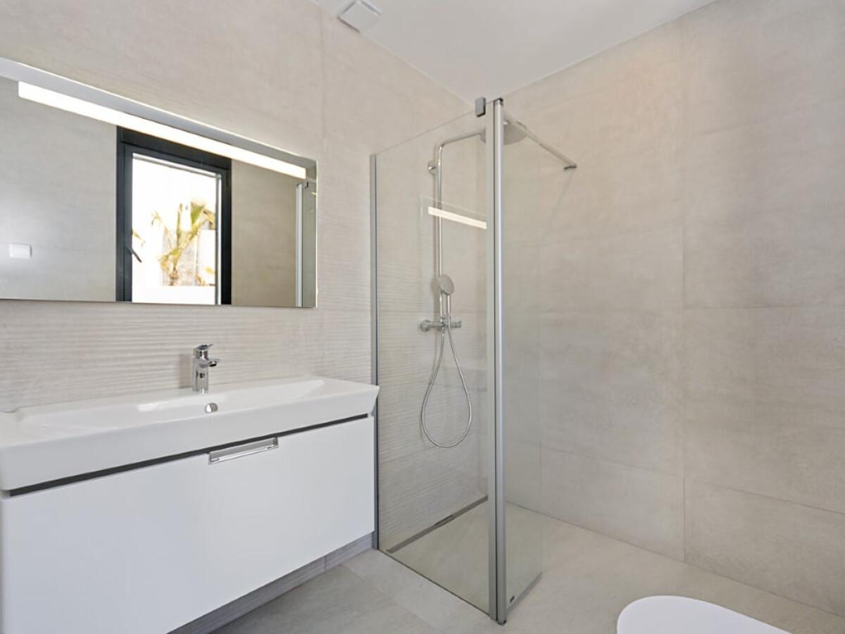 Villa 5 Bedrooms for sale in Calpe