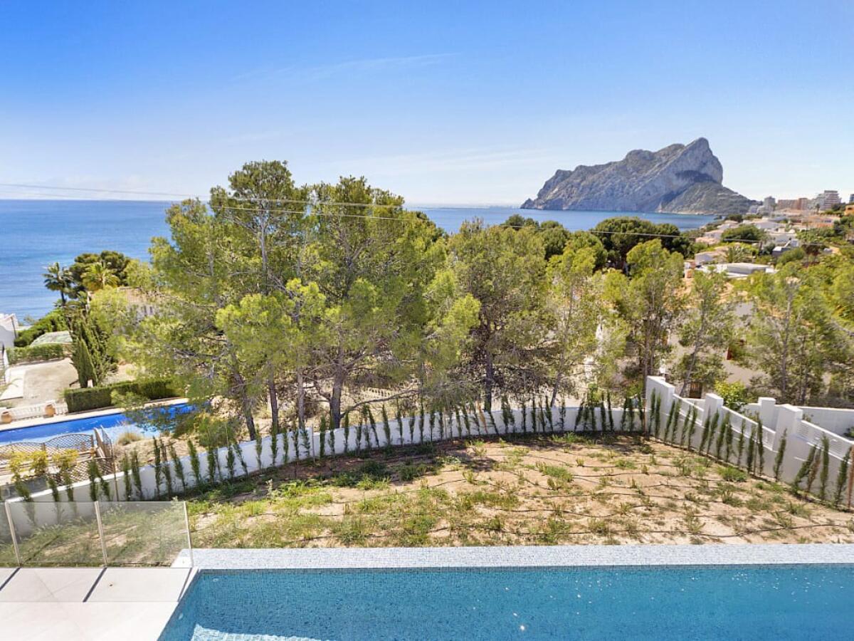 Villa 5 Bedrooms for sale in Calpe