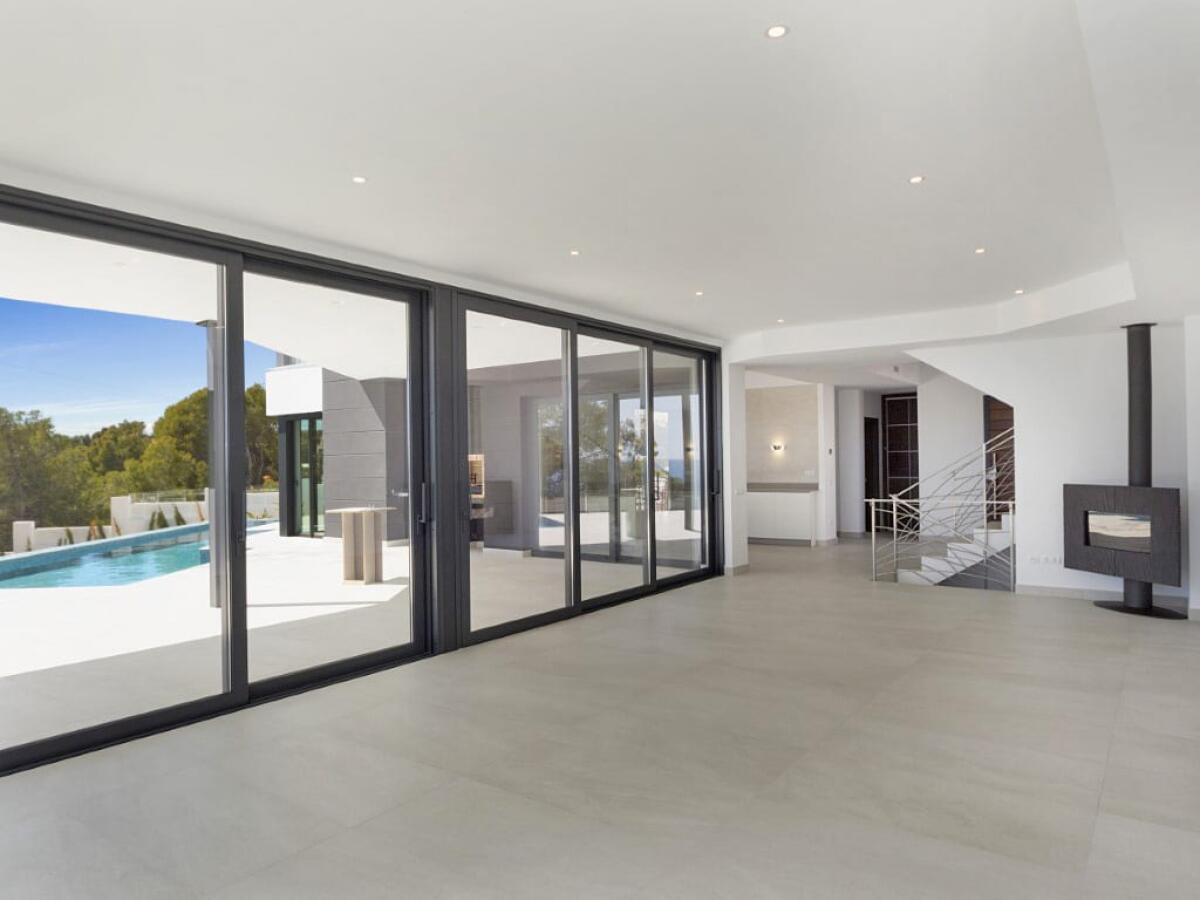 Villa 5 Bedrooms for sale in Calpe