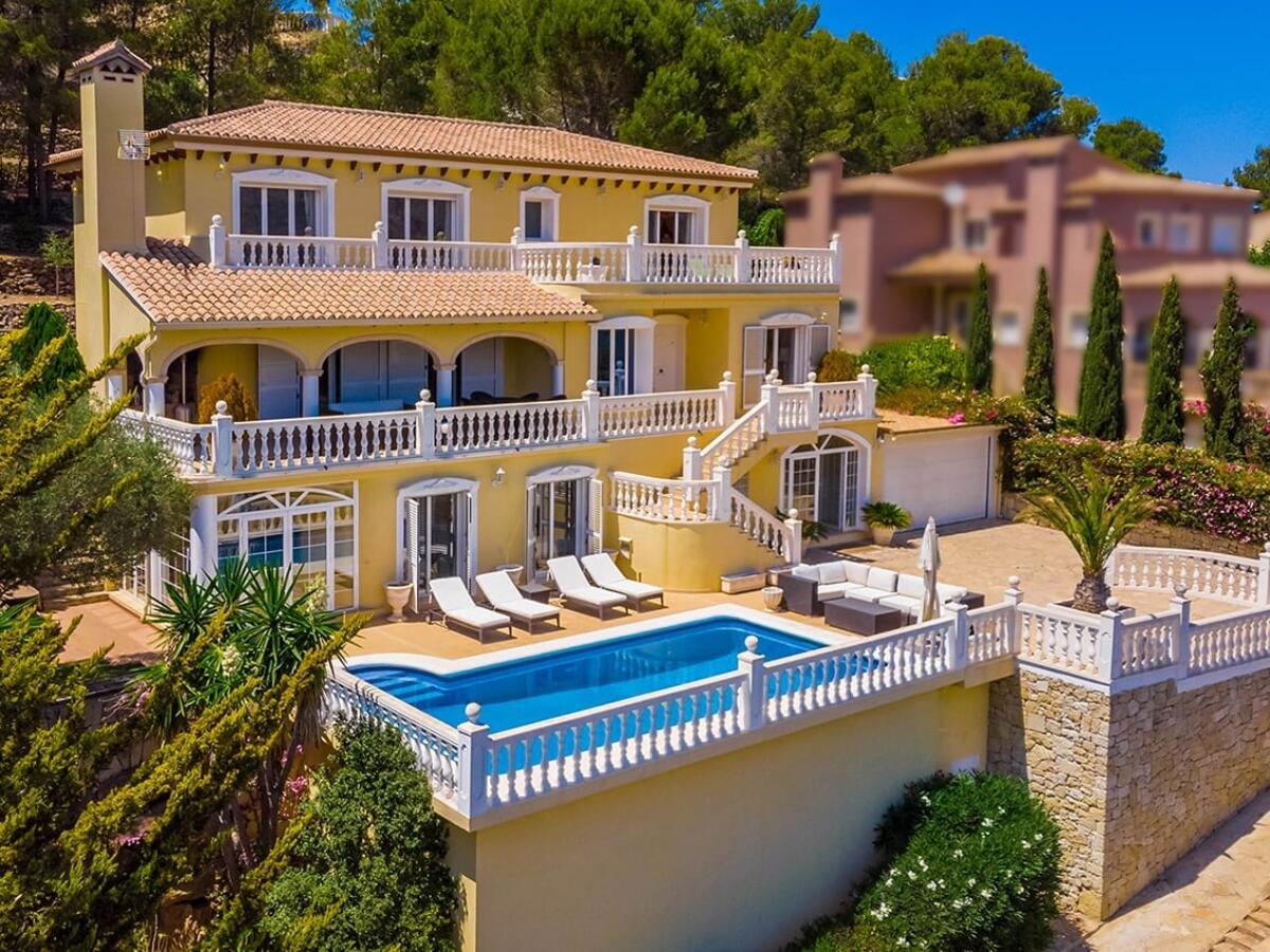 Villa 6 Bedrooms for sale in Denia