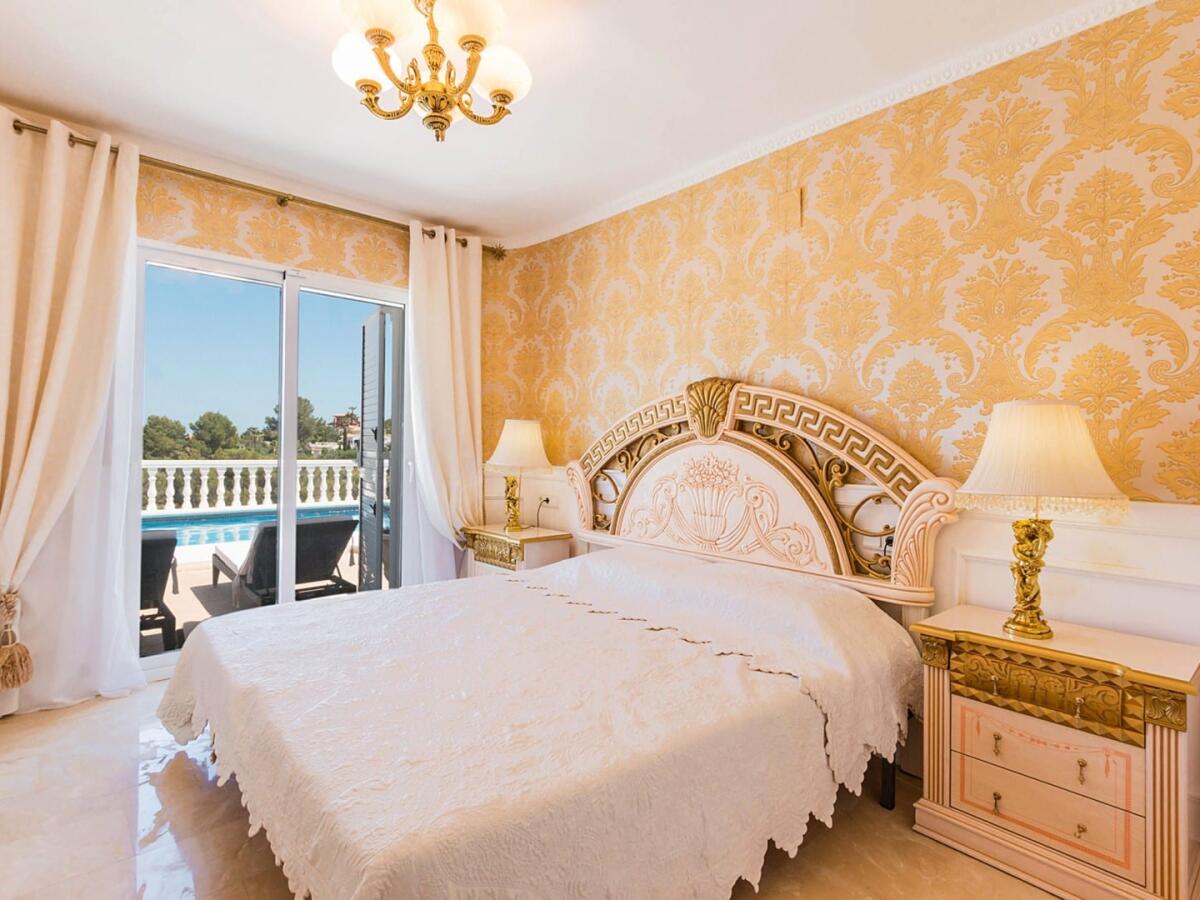 Villa 6 Bedrooms for sale in Denia