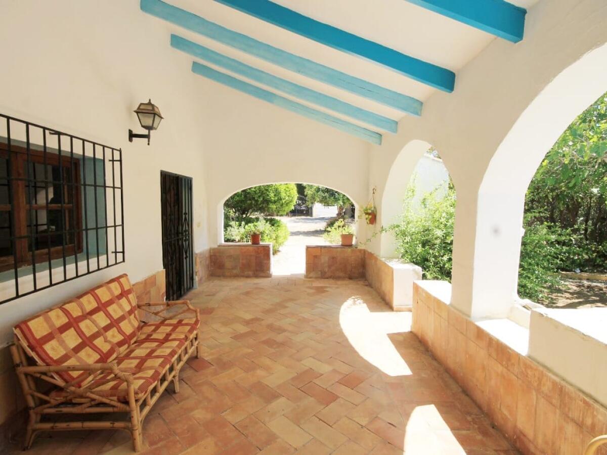 Commercial 5 Bedrooms for sale in Javea