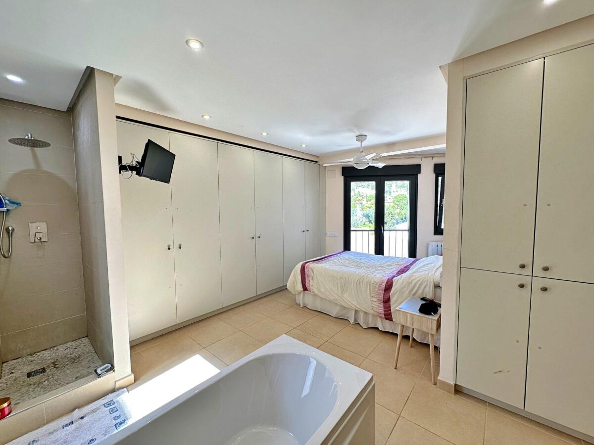 Townhouse 5 Bedrooms for sale in Javea Casco antiguo