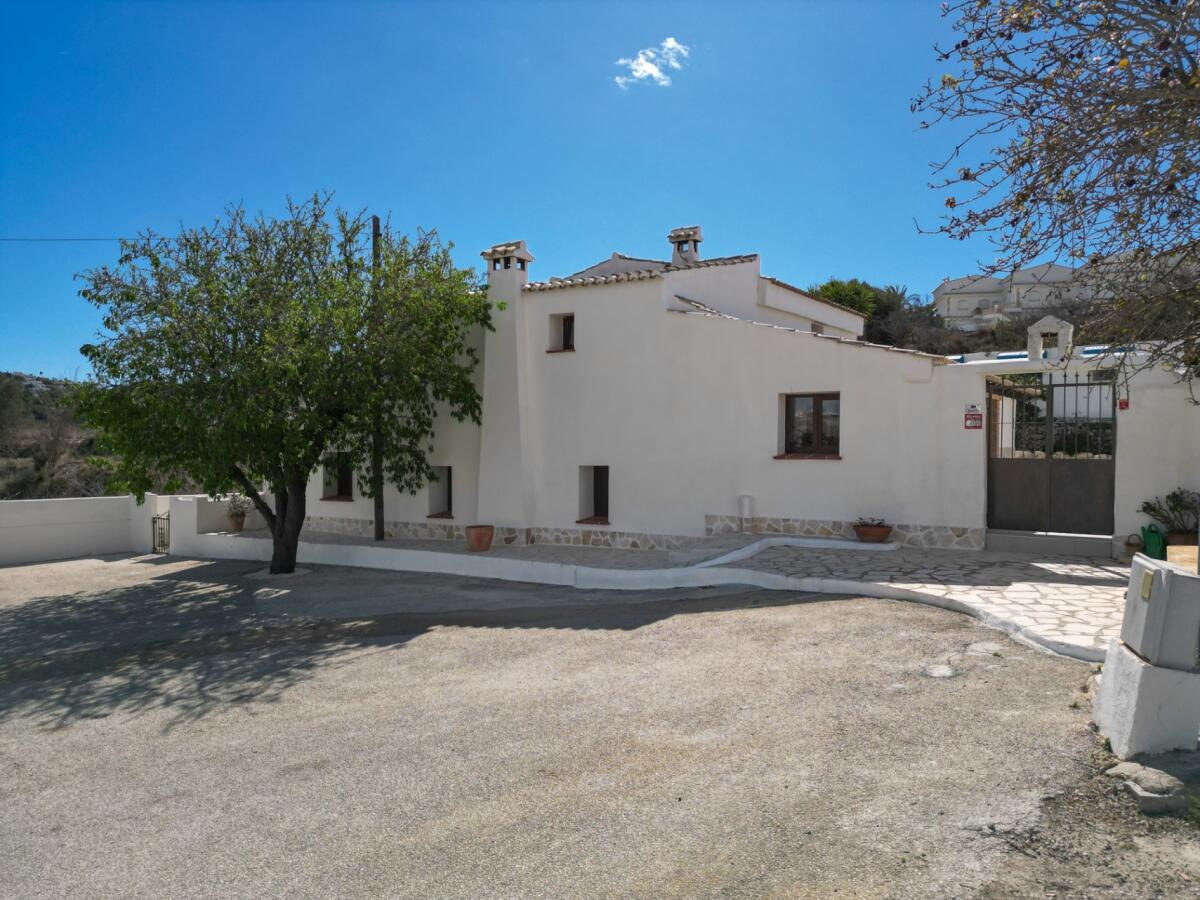 Villa 5 Bedrooms for sale in Moraira