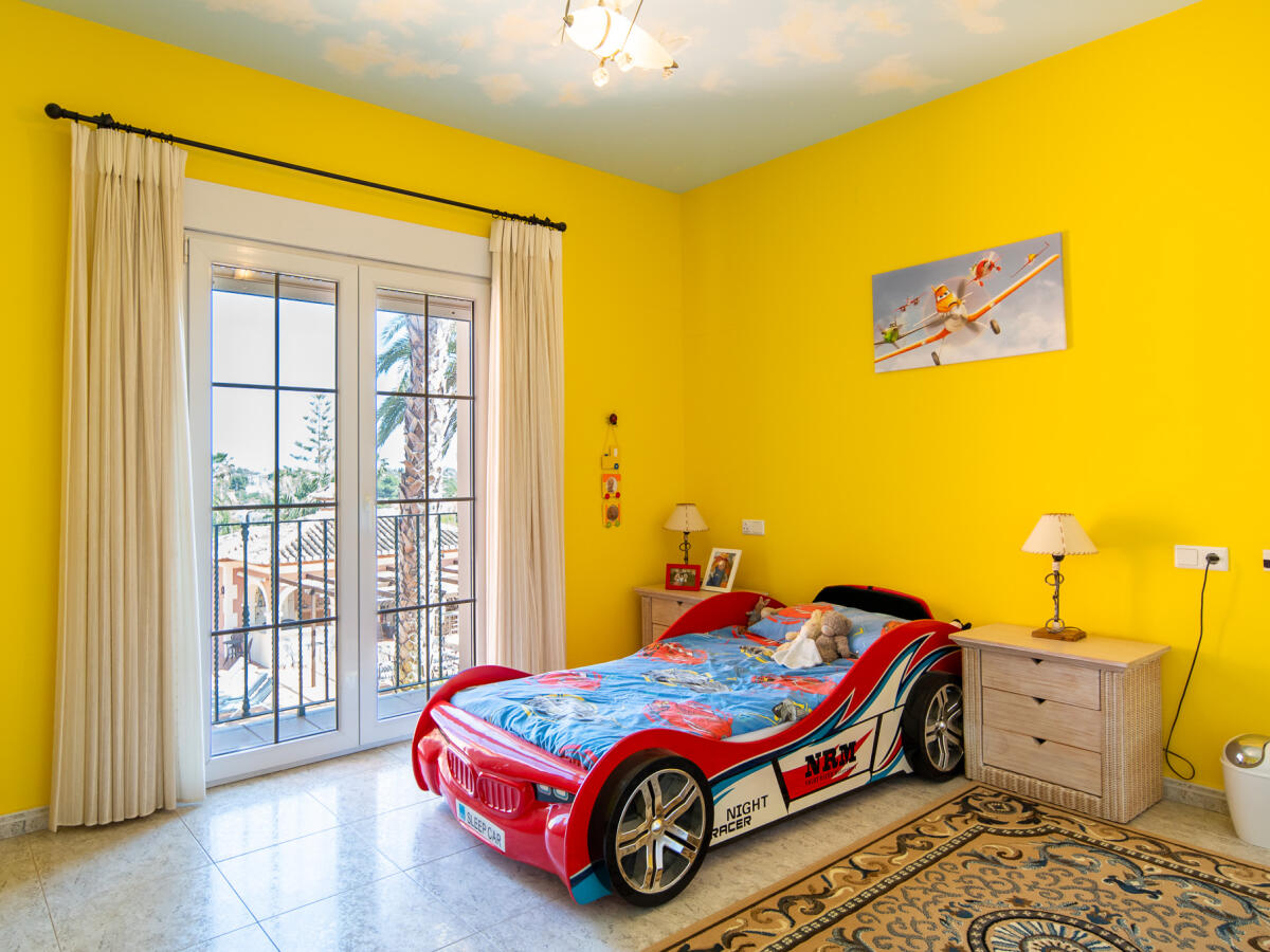 Villa 8 Bedrooms for sale in Javea Montgó