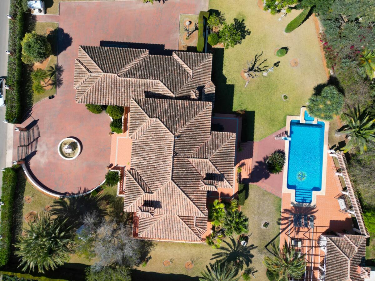 Villa 8 Bedrooms for sale in Javea Montgó