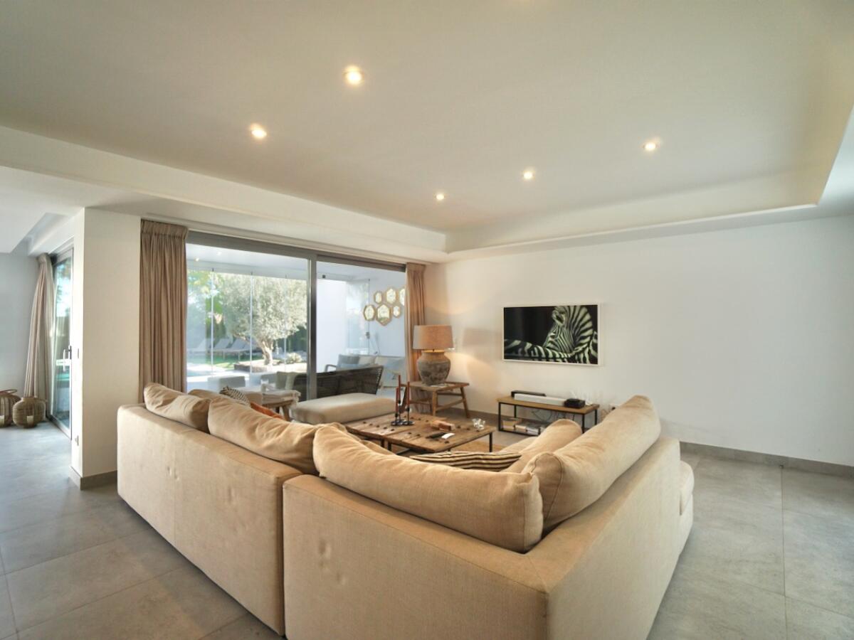 Villa 4 Bedrooms for sale in Benissa La Fustera