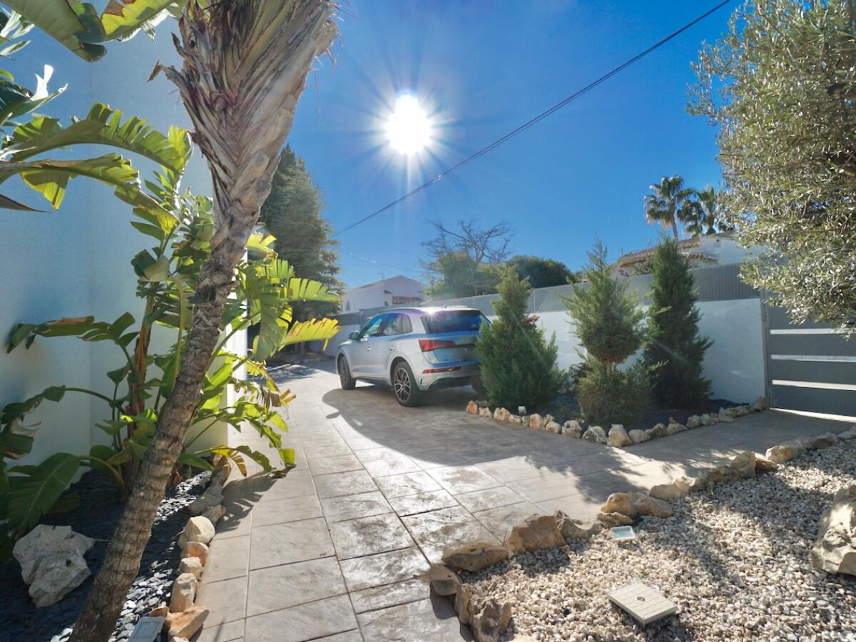 Villa 4 Bedrooms for sale in Benissa La Fustera