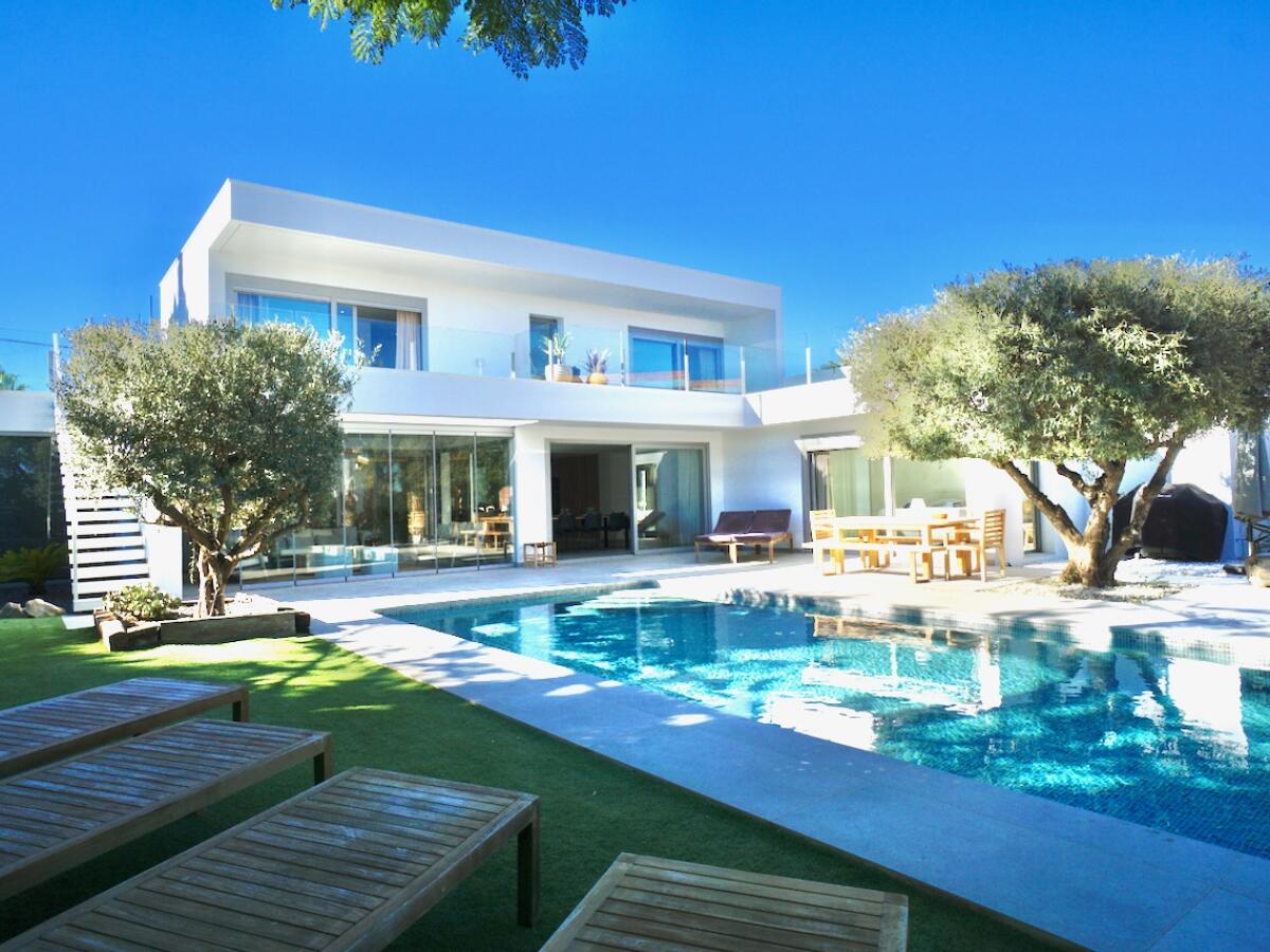 Villa 4 Bedrooms for sale in Benissa La Fustera