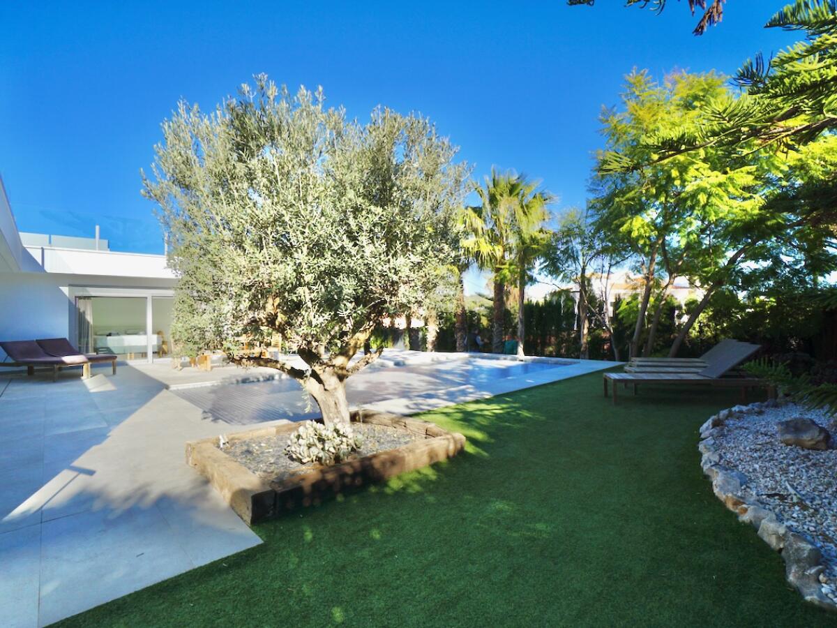 Villa 4 Bedrooms for sale in Benissa La Fustera