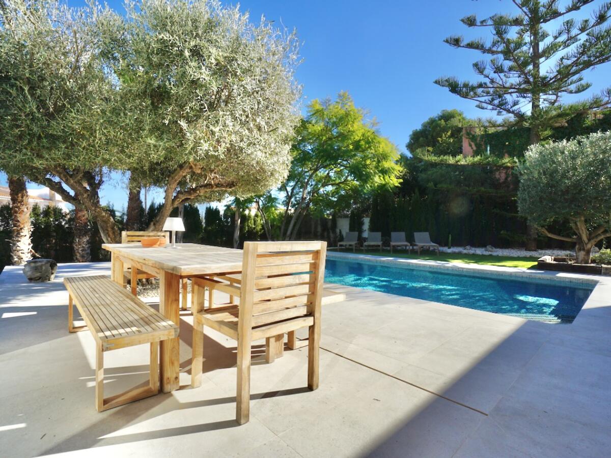 Villa 4 Bedrooms for sale in Benissa La Fustera