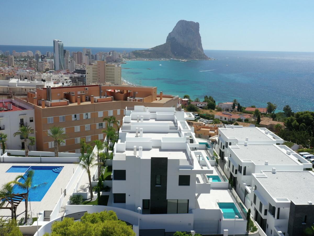 Villa 4 Bedrooms for sale in Calpe