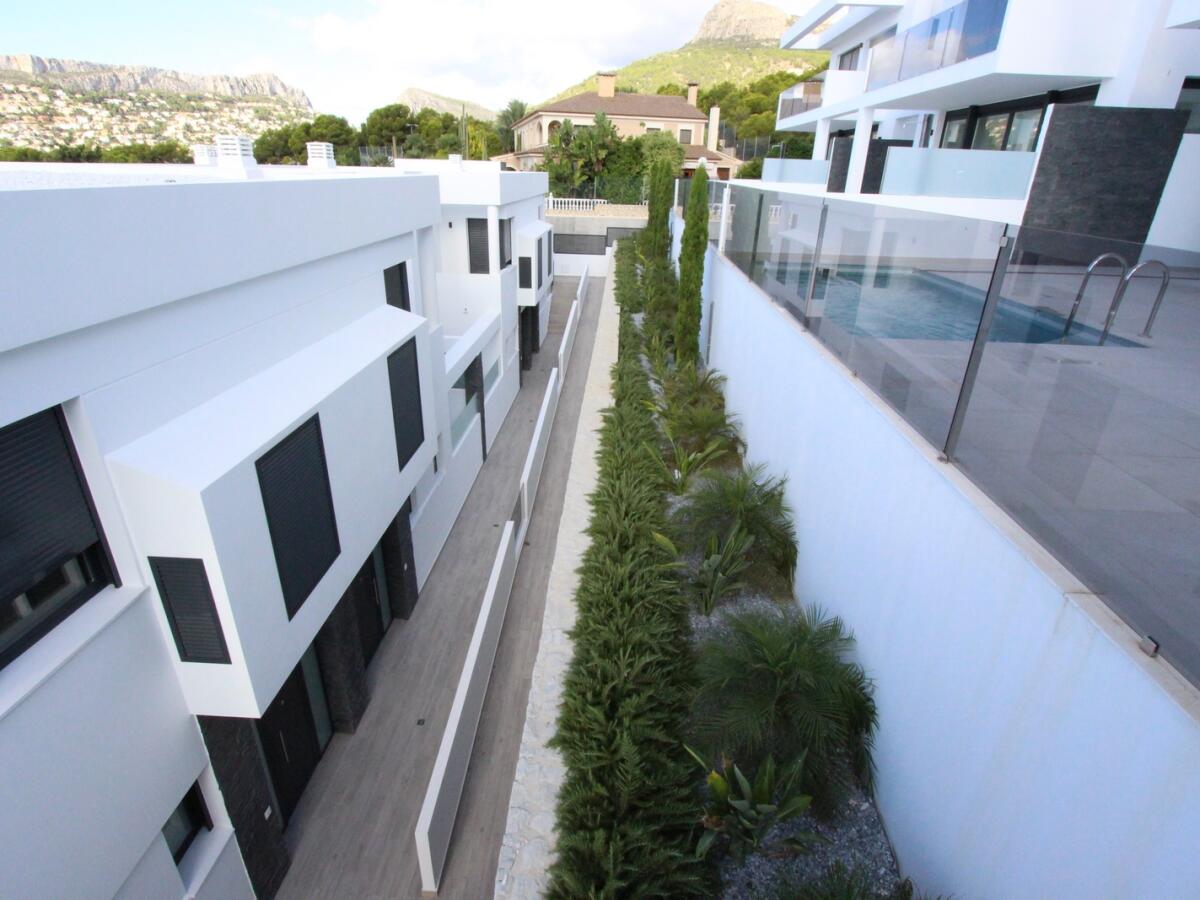 Villa 4 Bedrooms for sale in Calpe