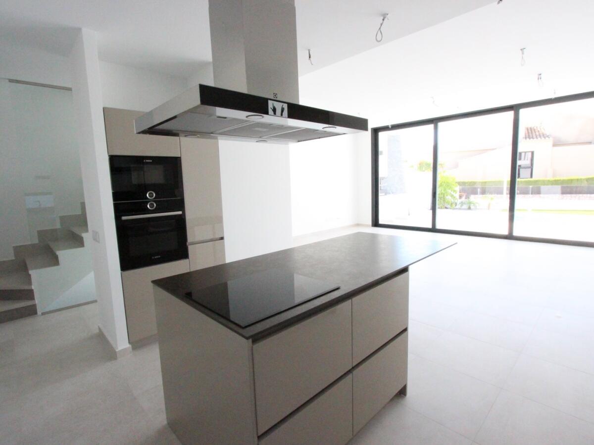 Villa 3 Bedrooms for sale in Calpe