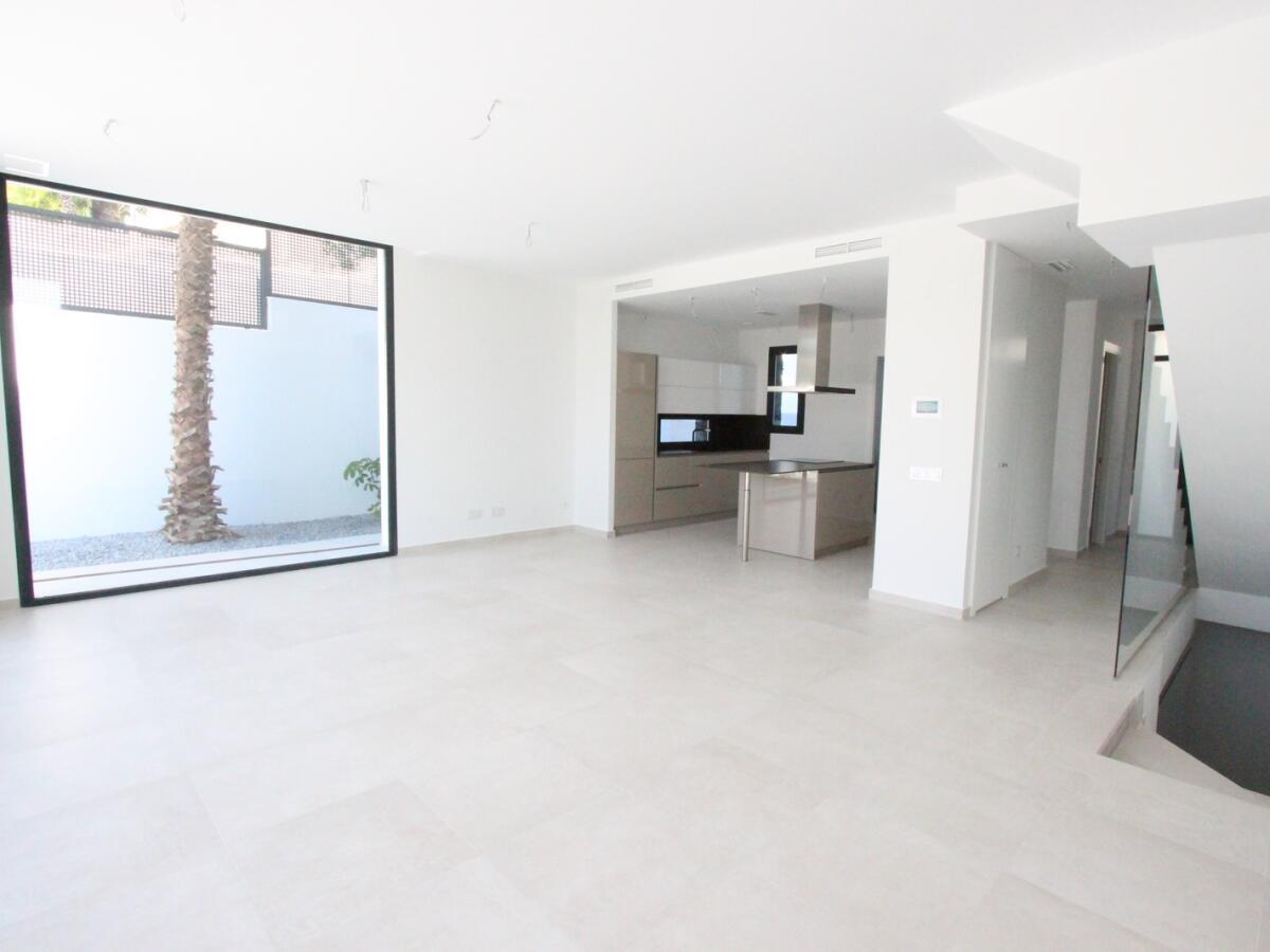 Villa 3 Bedrooms for sale in Calpe