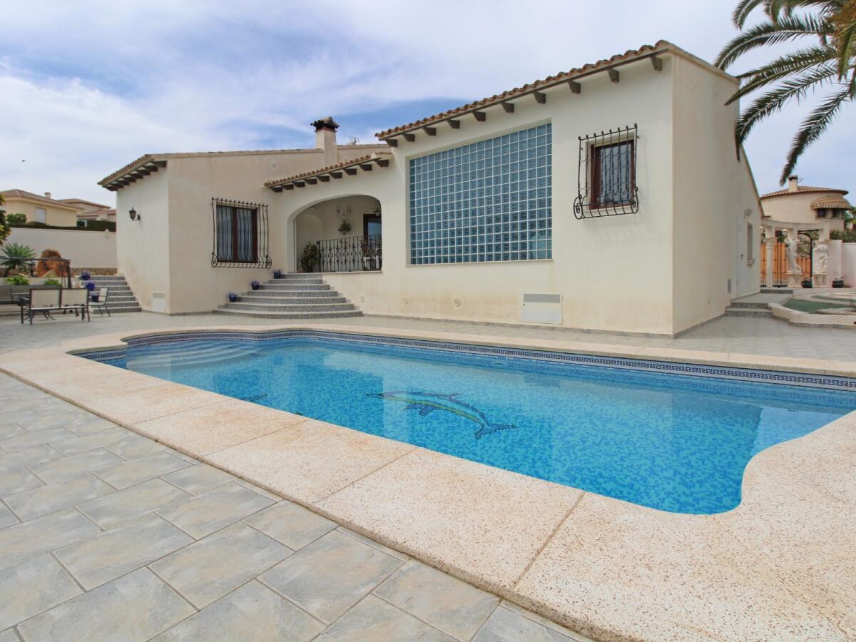 Villa 2 Bedrooms for sale in Calpe
