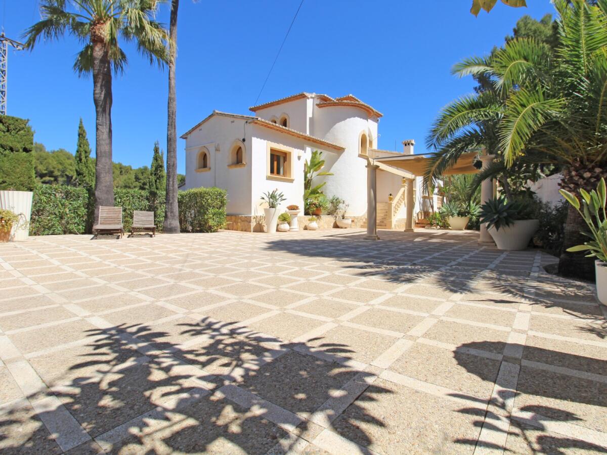 Villa 5 Bedrooms for sale in Moraira Cometa