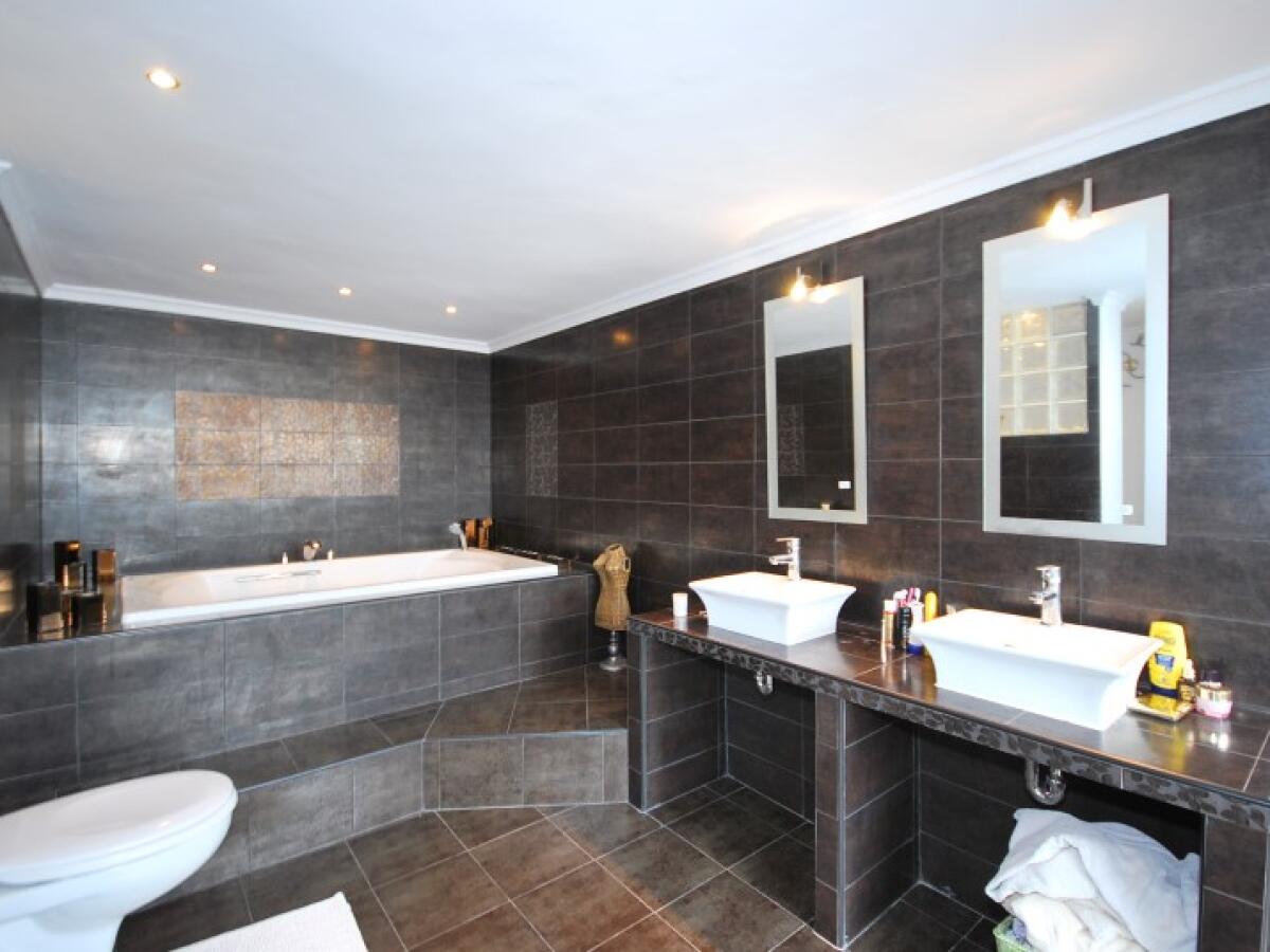 Villa 6 Bedrooms for sale in Benissa La Fustera