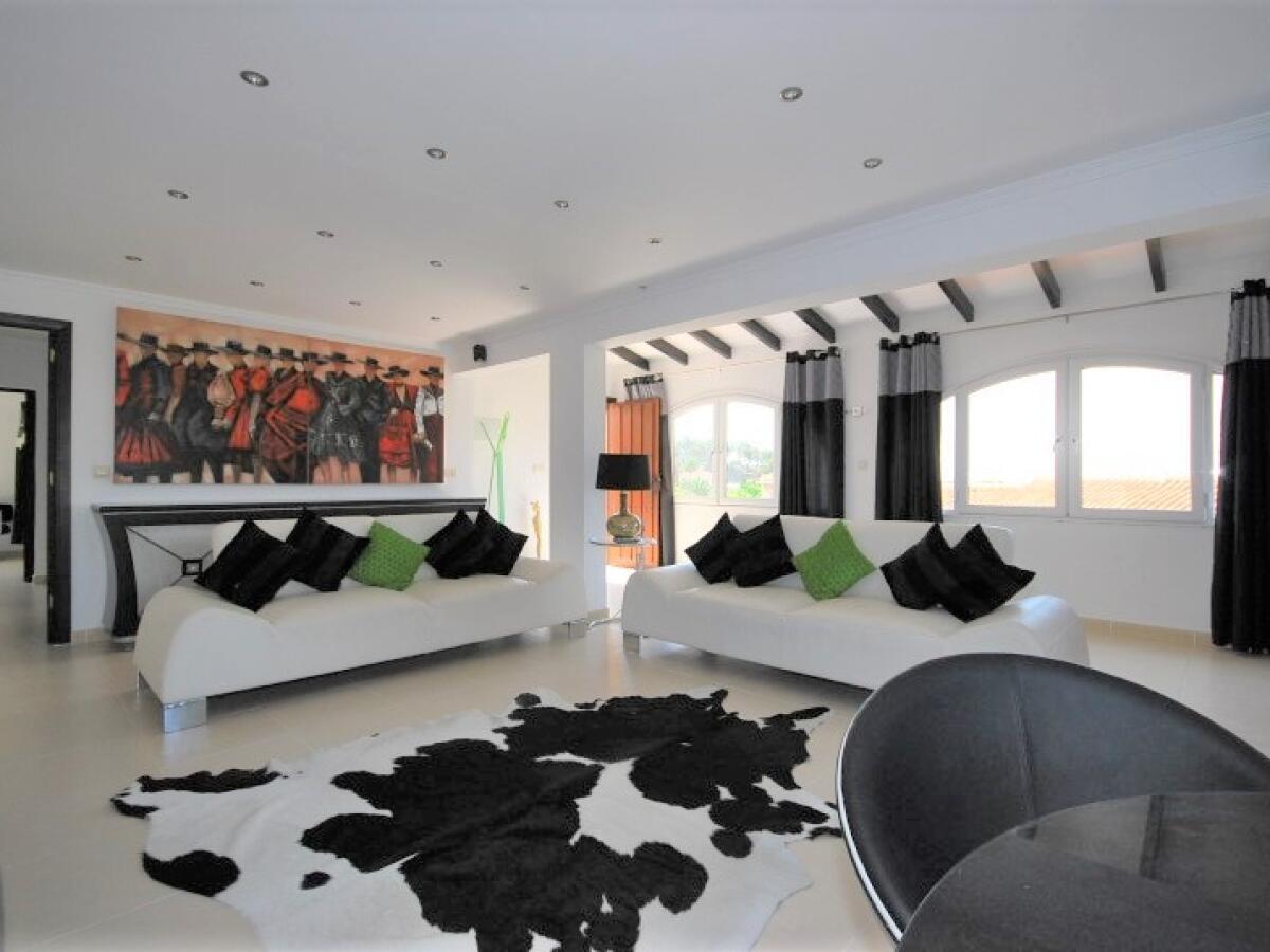 Villa 6 Bedrooms for sale in Benissa La Fustera