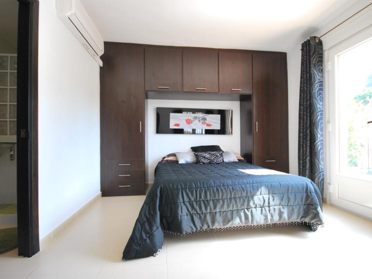 Villa 6 Bedrooms for sale in Benissa La Fustera