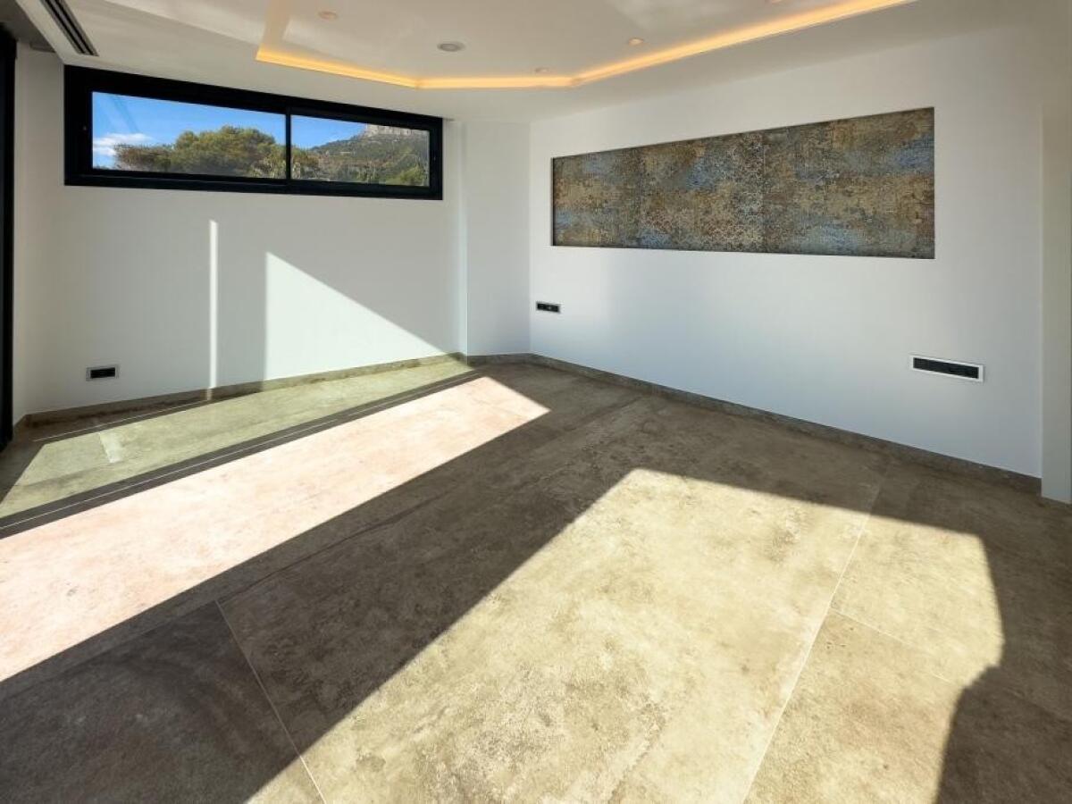 Villa 4 Bedrooms for sale in Calpe