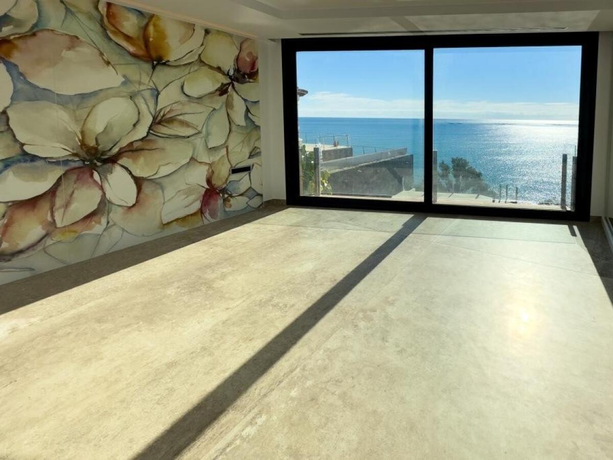 Villa 4 Bedrooms for sale in Calpe