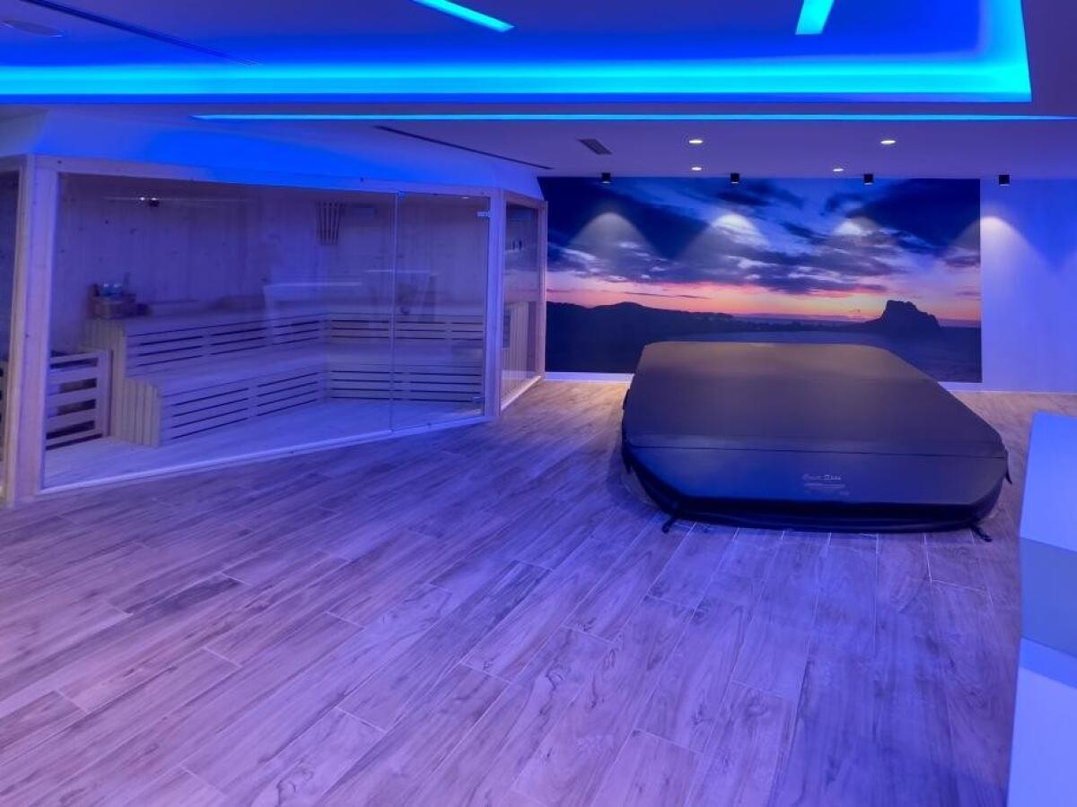 Villa 4 Bedrooms for sale in Calpe