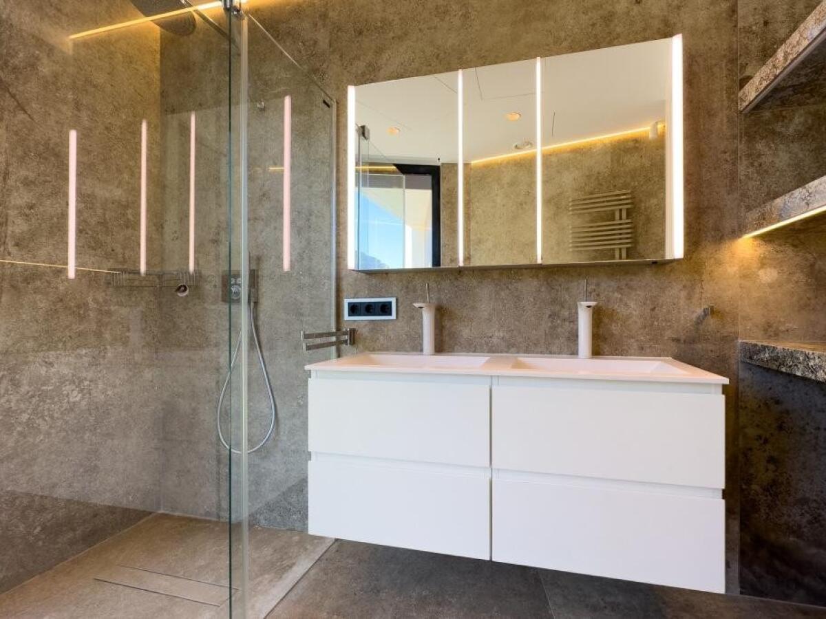 Villa 4 Bedrooms for sale in Calpe