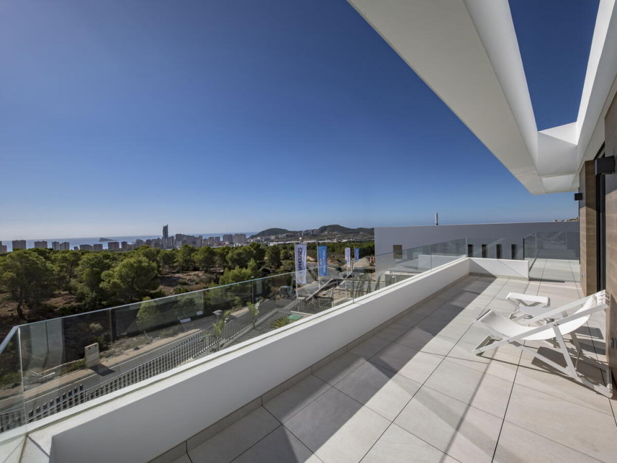 Villa 4 Bedrooms for sale in Finestrat