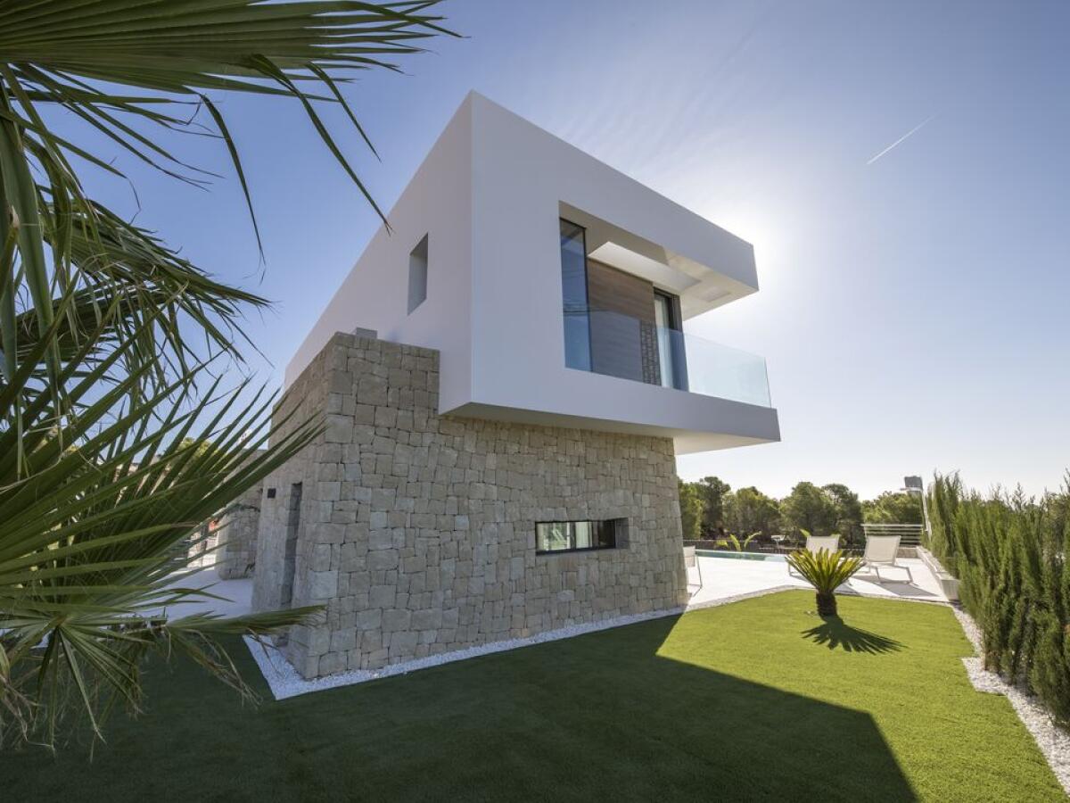 Villa 4 Bedrooms for sale in Finestrat