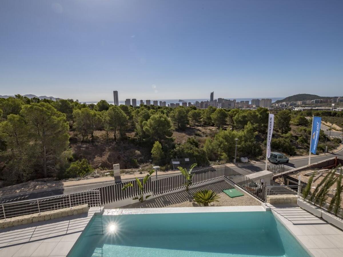 Villa 4 Bedrooms for sale in Finestrat