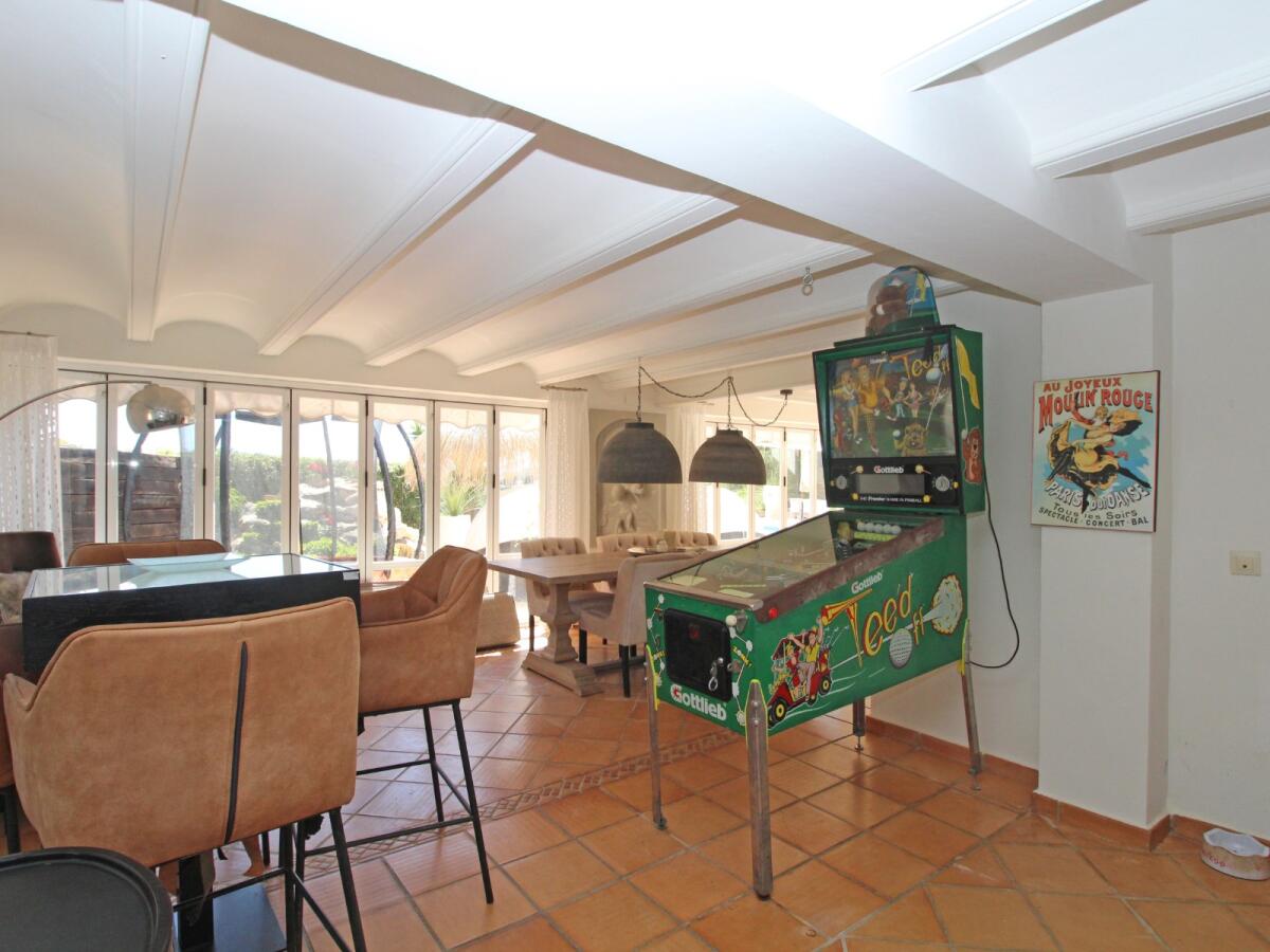 Villa 5 Bedrooms for sale in Benissa San Jaime