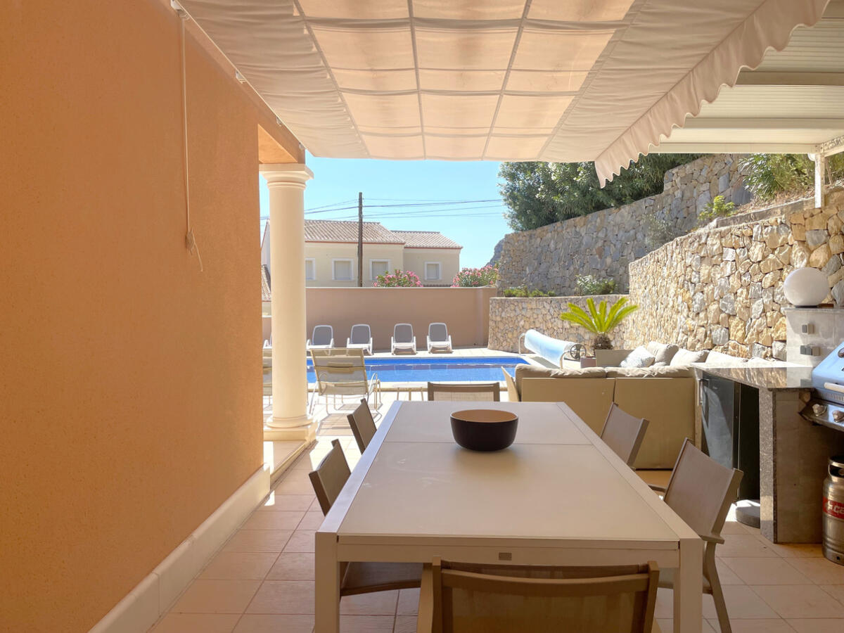 Villa 5 Bedrooms for sale in Moraira